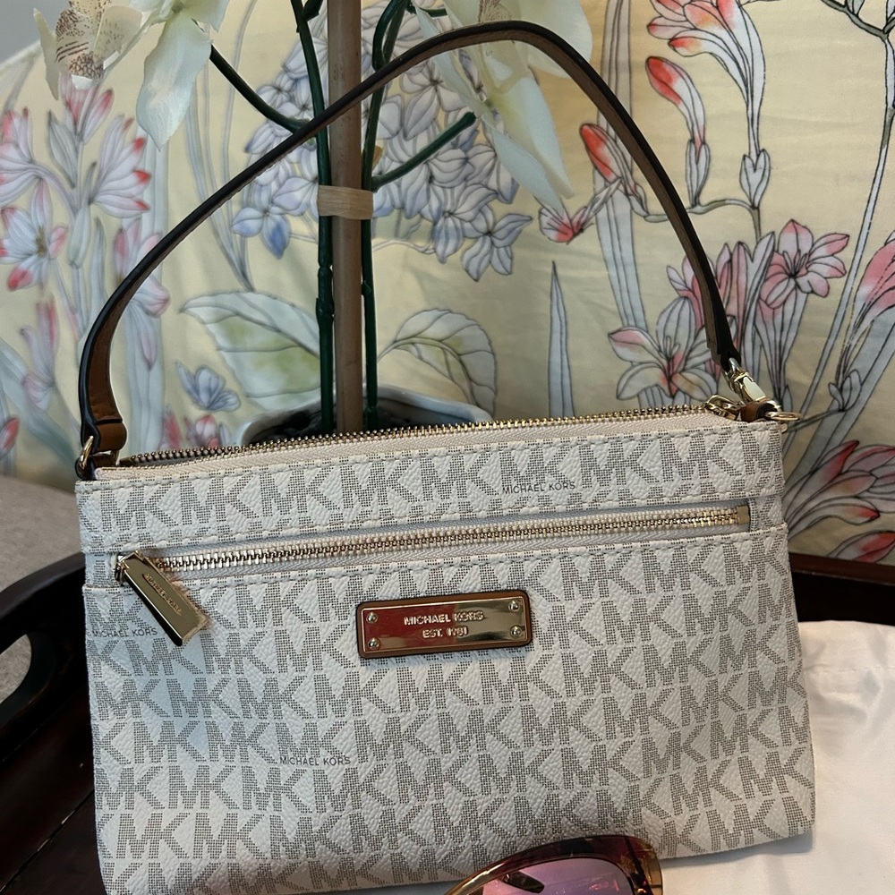 Michael Kors White Monogram wristlet